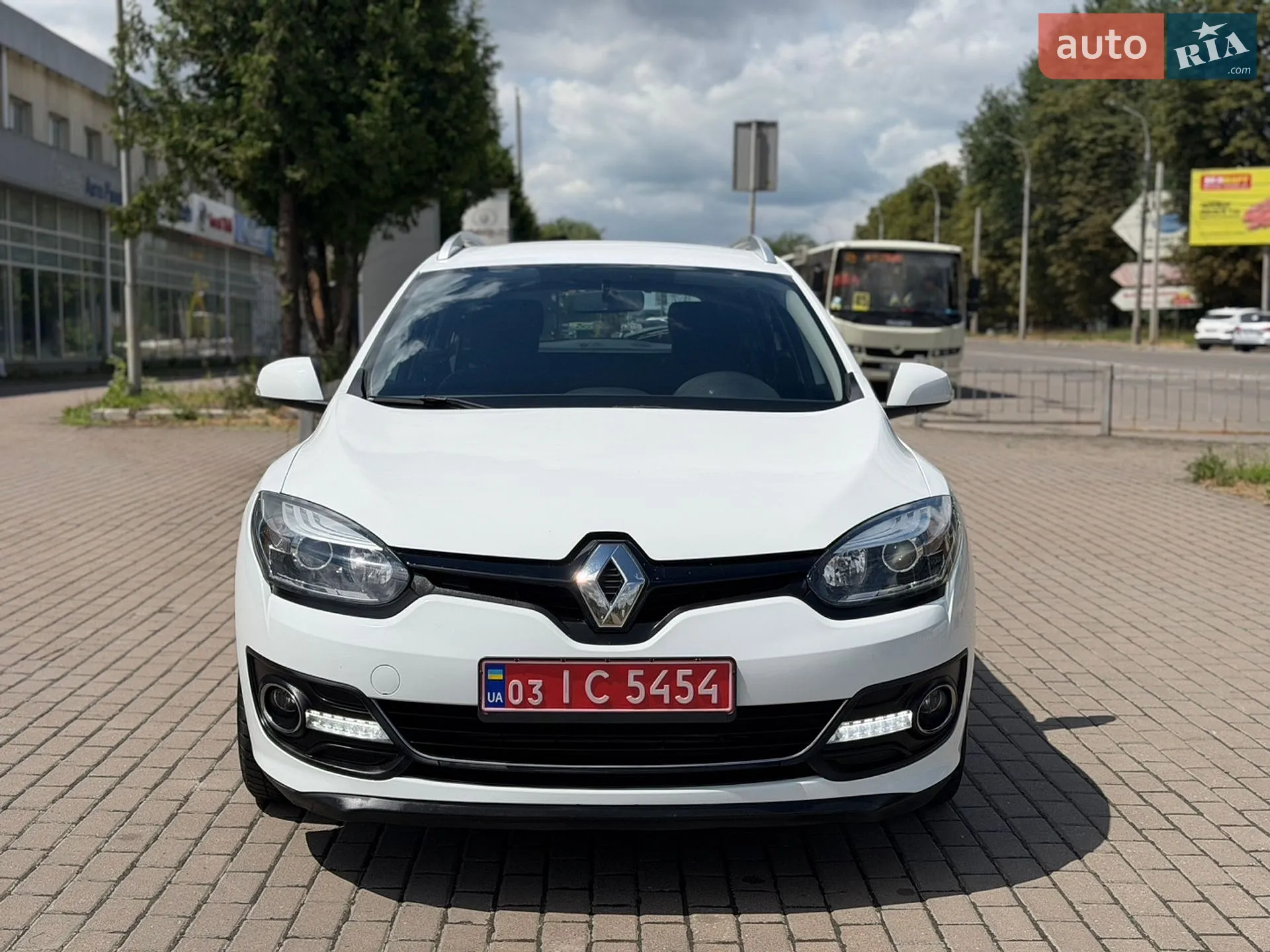 2014 Renault Megane - мініатюра 2