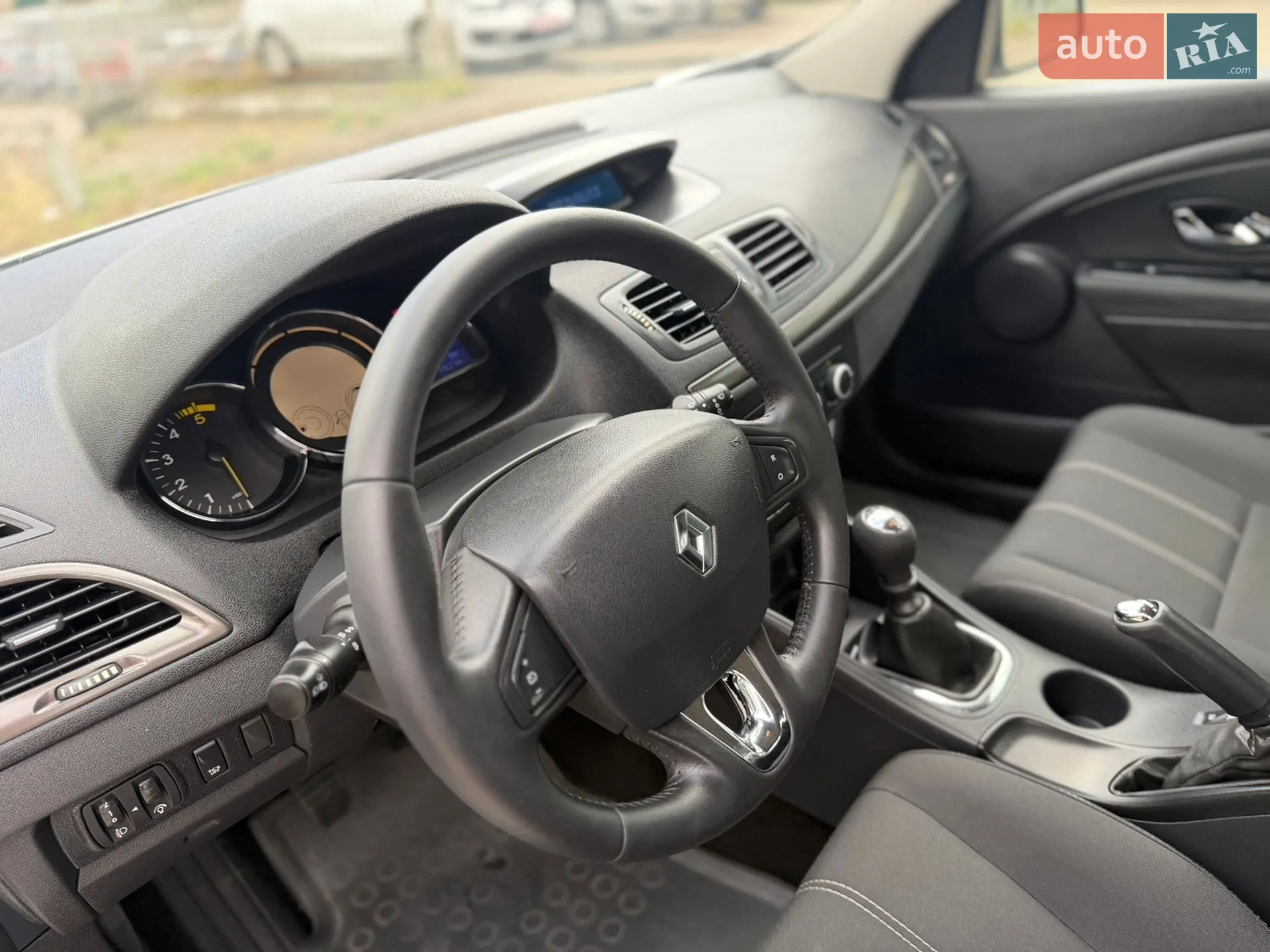 2014 Renault Megane - мініатюра 28