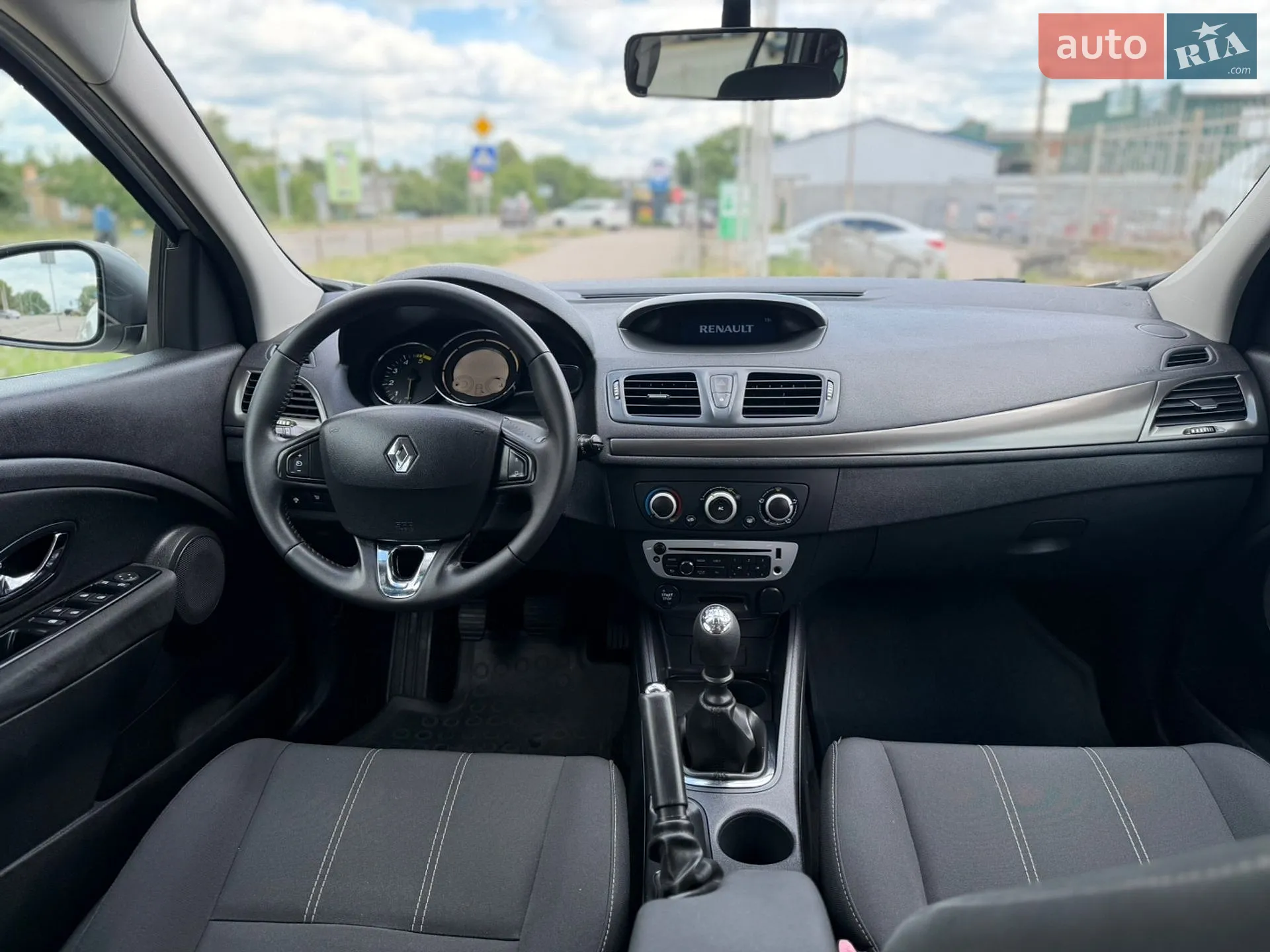 2014 Renault Megane - мініатюра 43
