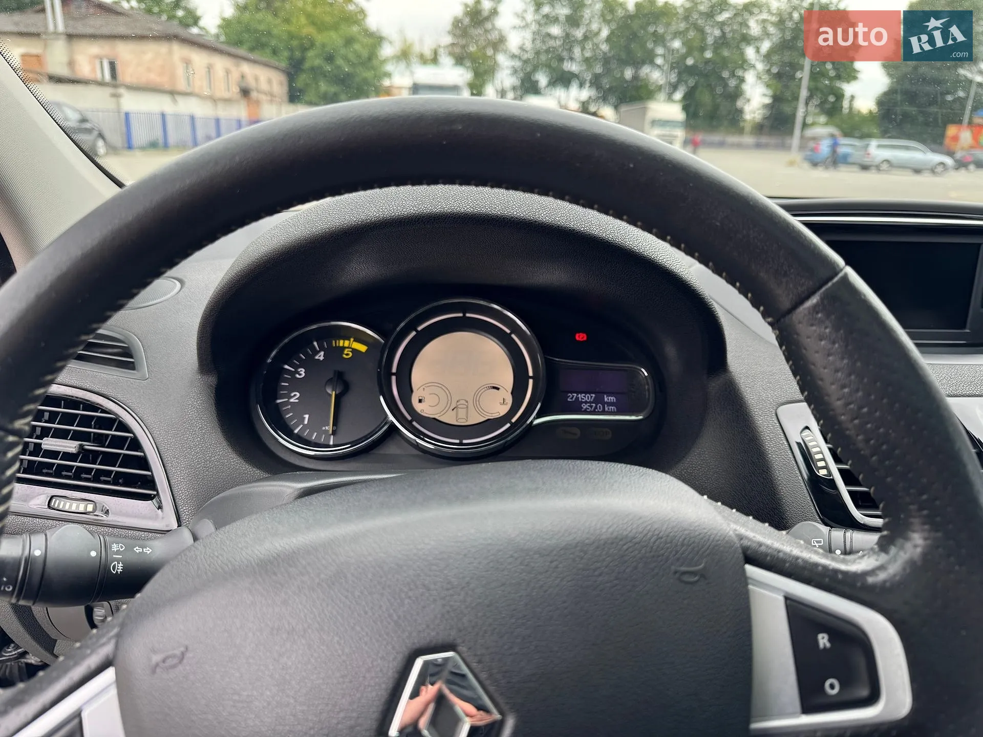 2012 Renault Megane - мініатюра 14