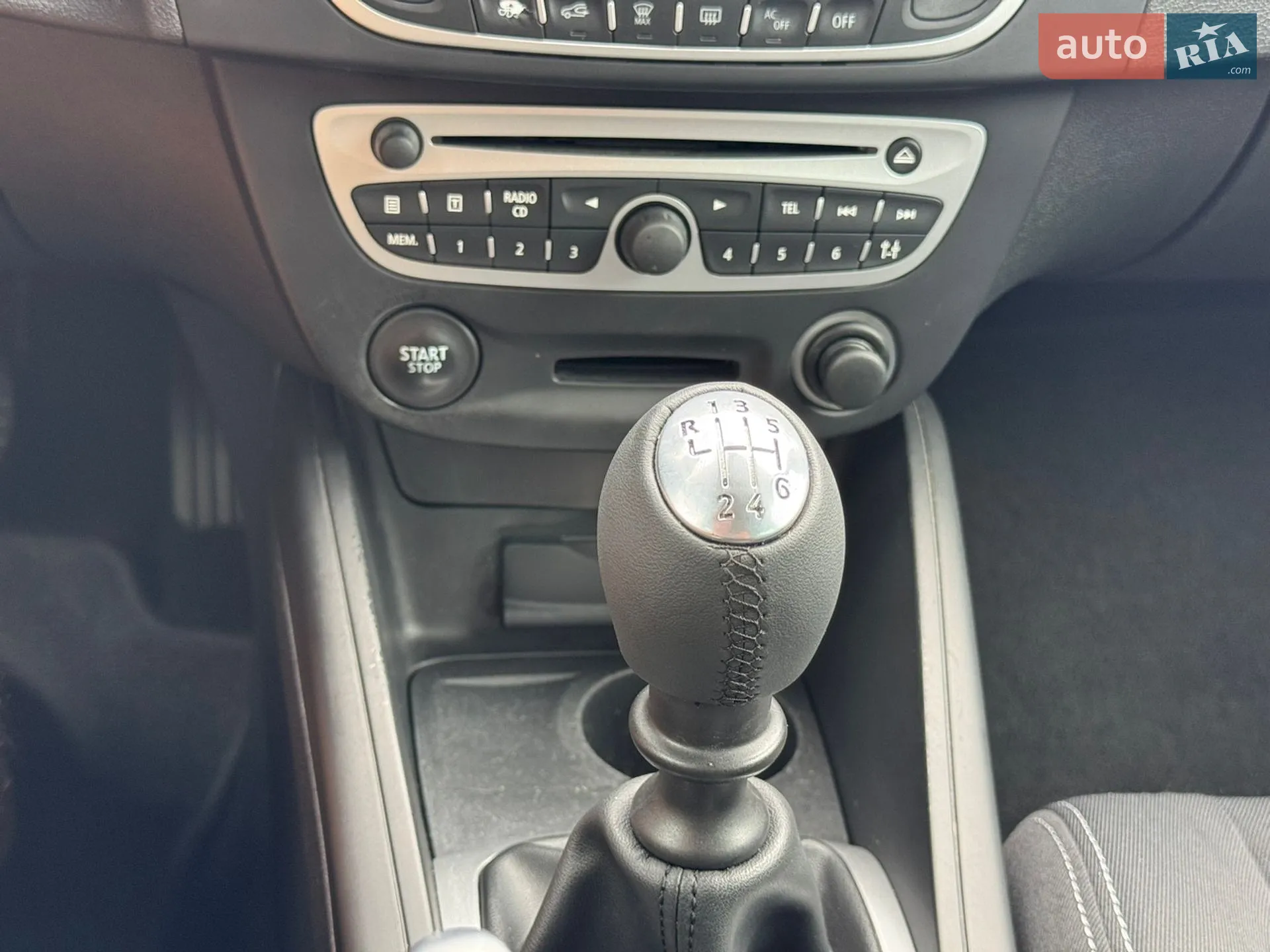 2010 Renault Megane - мініатюра 54