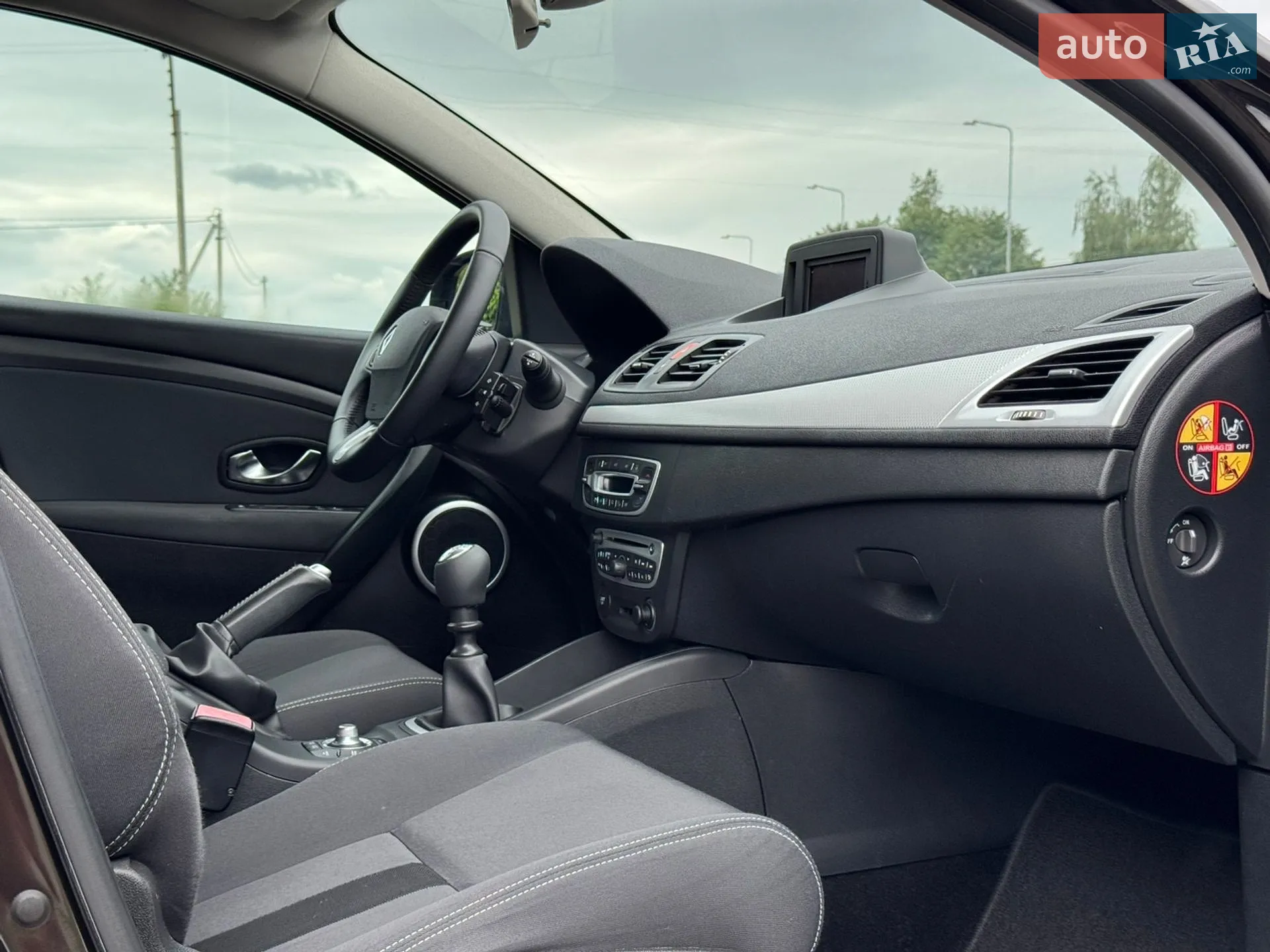 2010 Renault Megane - мініатюра 84