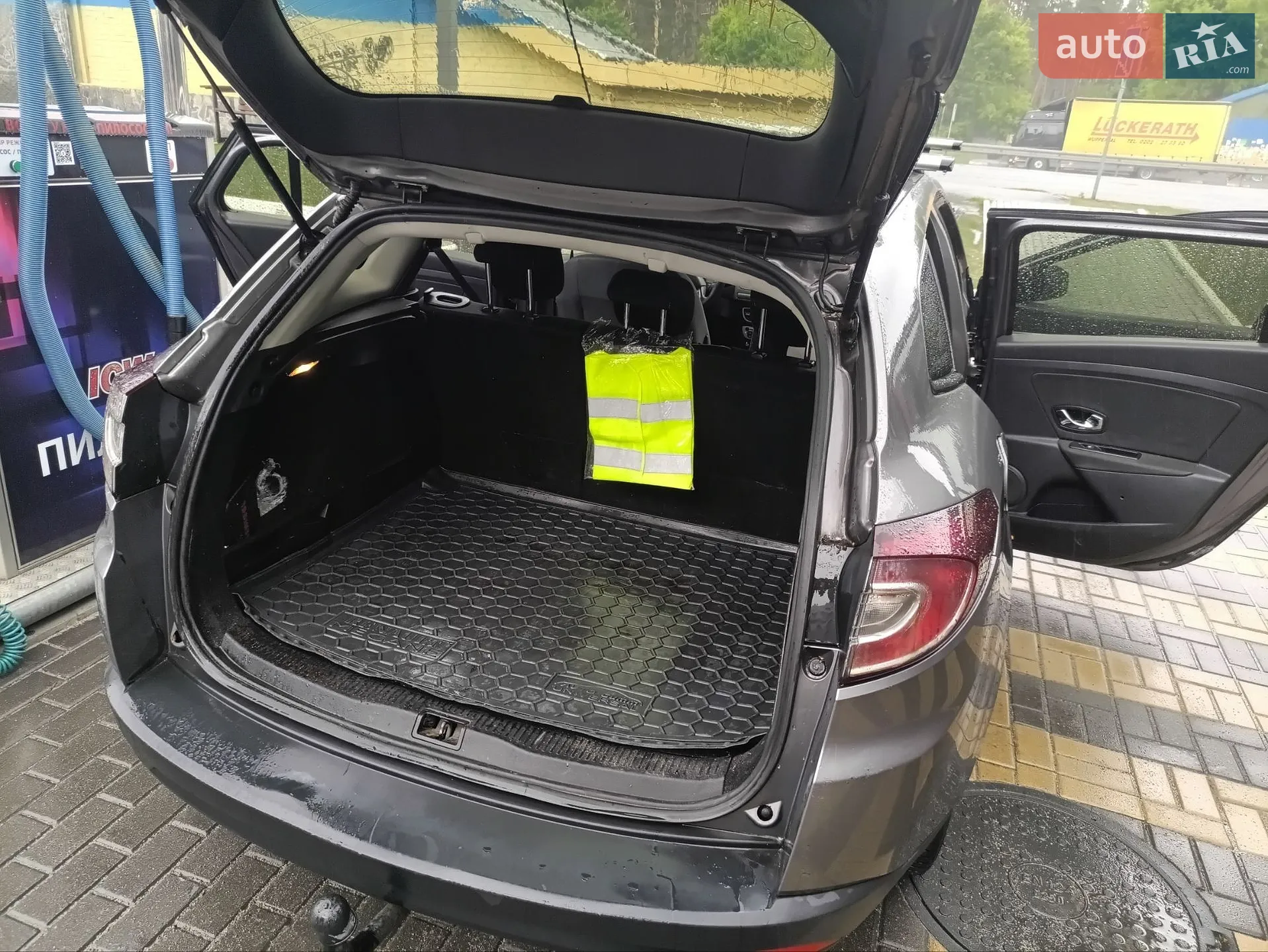 2012 Renault Megane - мініатюра 9