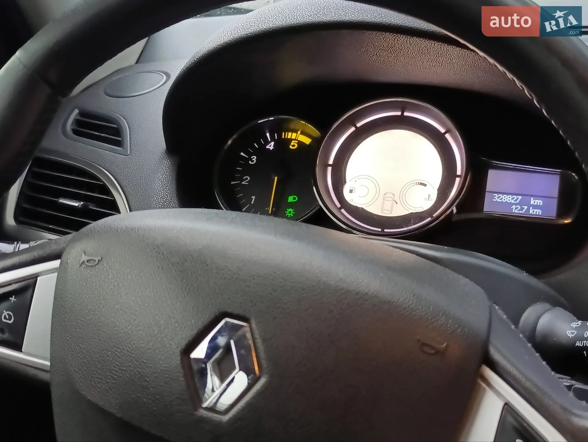 2012 Renault Megane - мініатюра 13