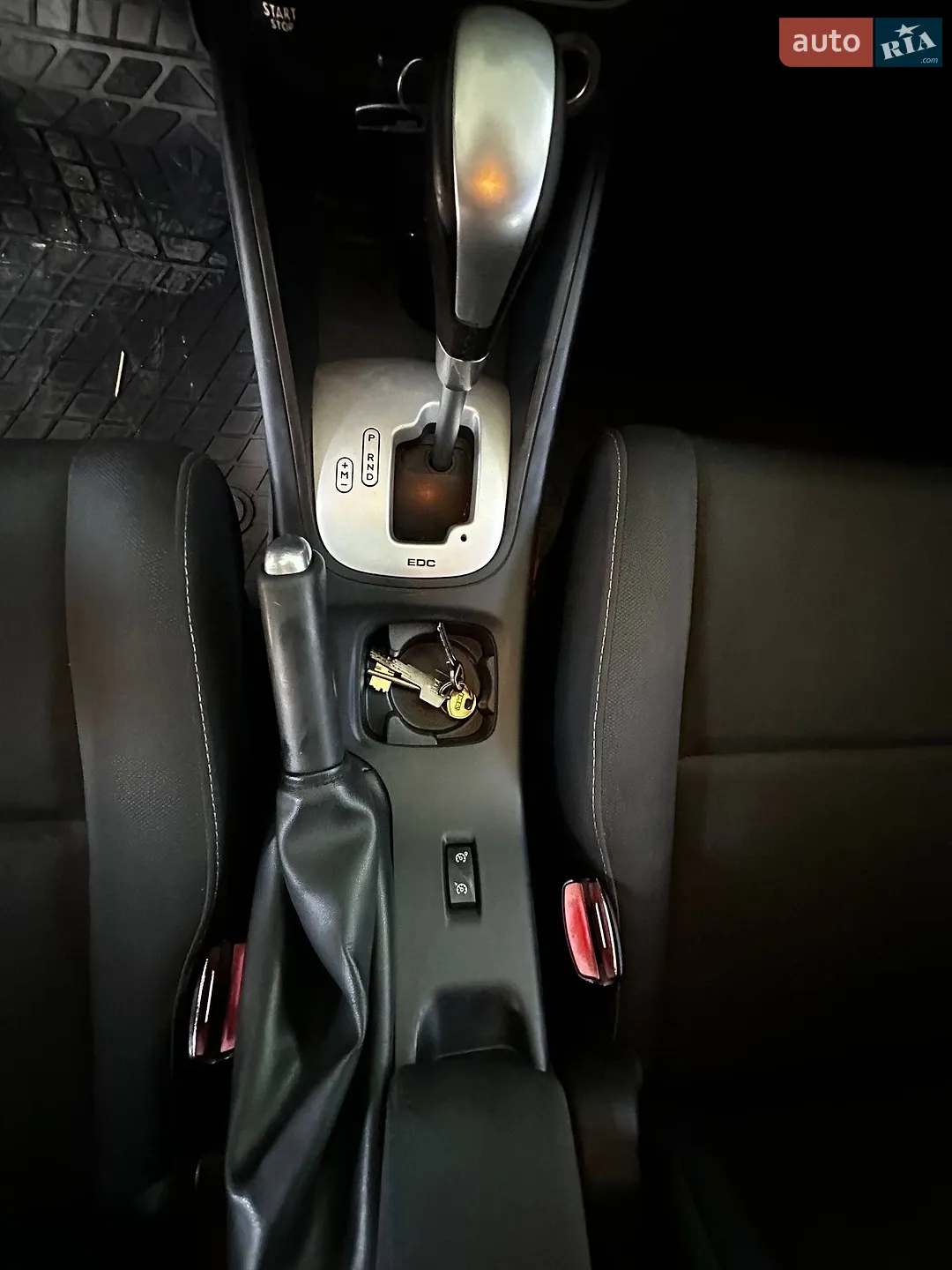 2010 Renault Megane - мініатюра 16