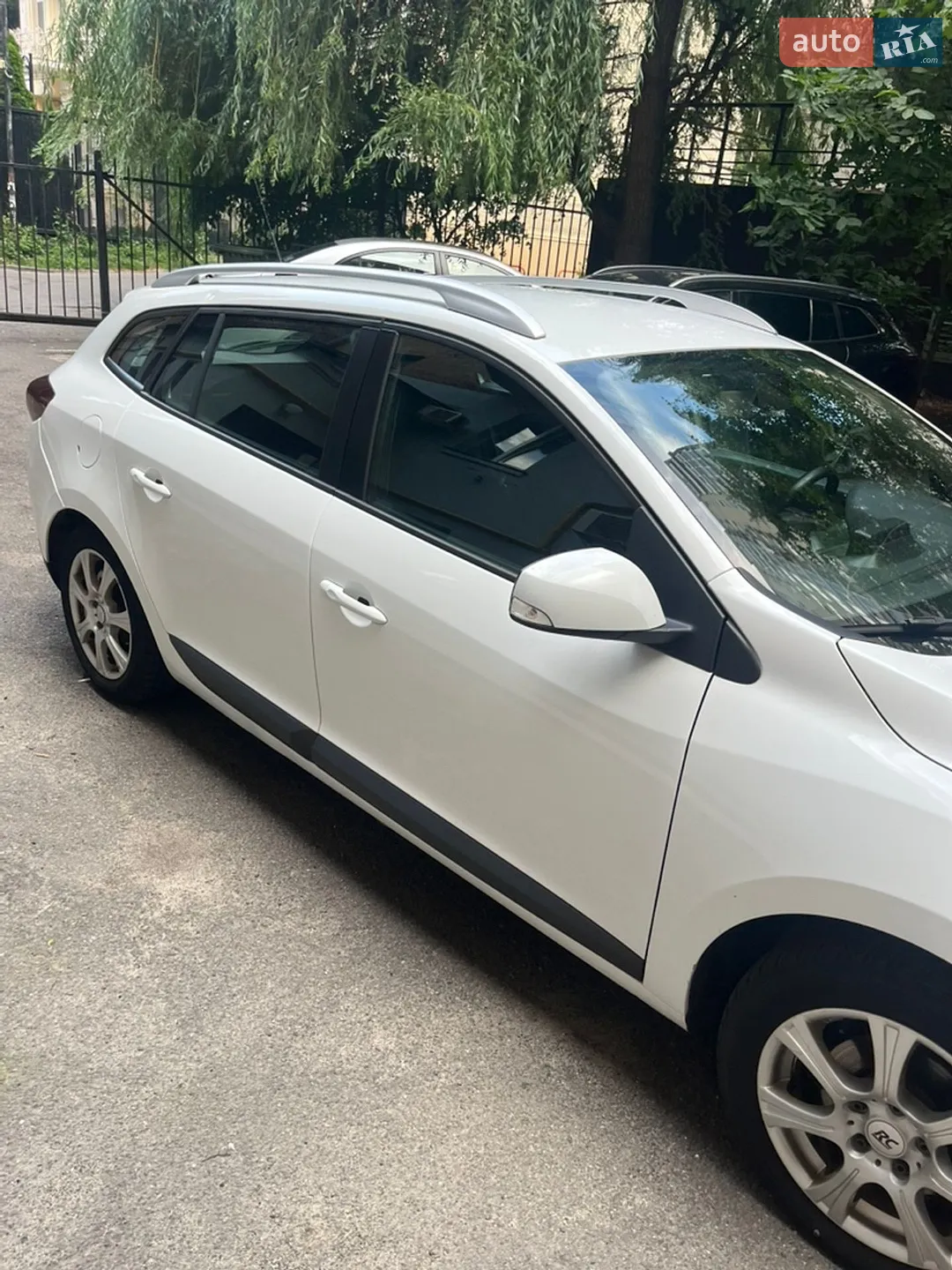 2010 Renault Megane - мініатюра 6