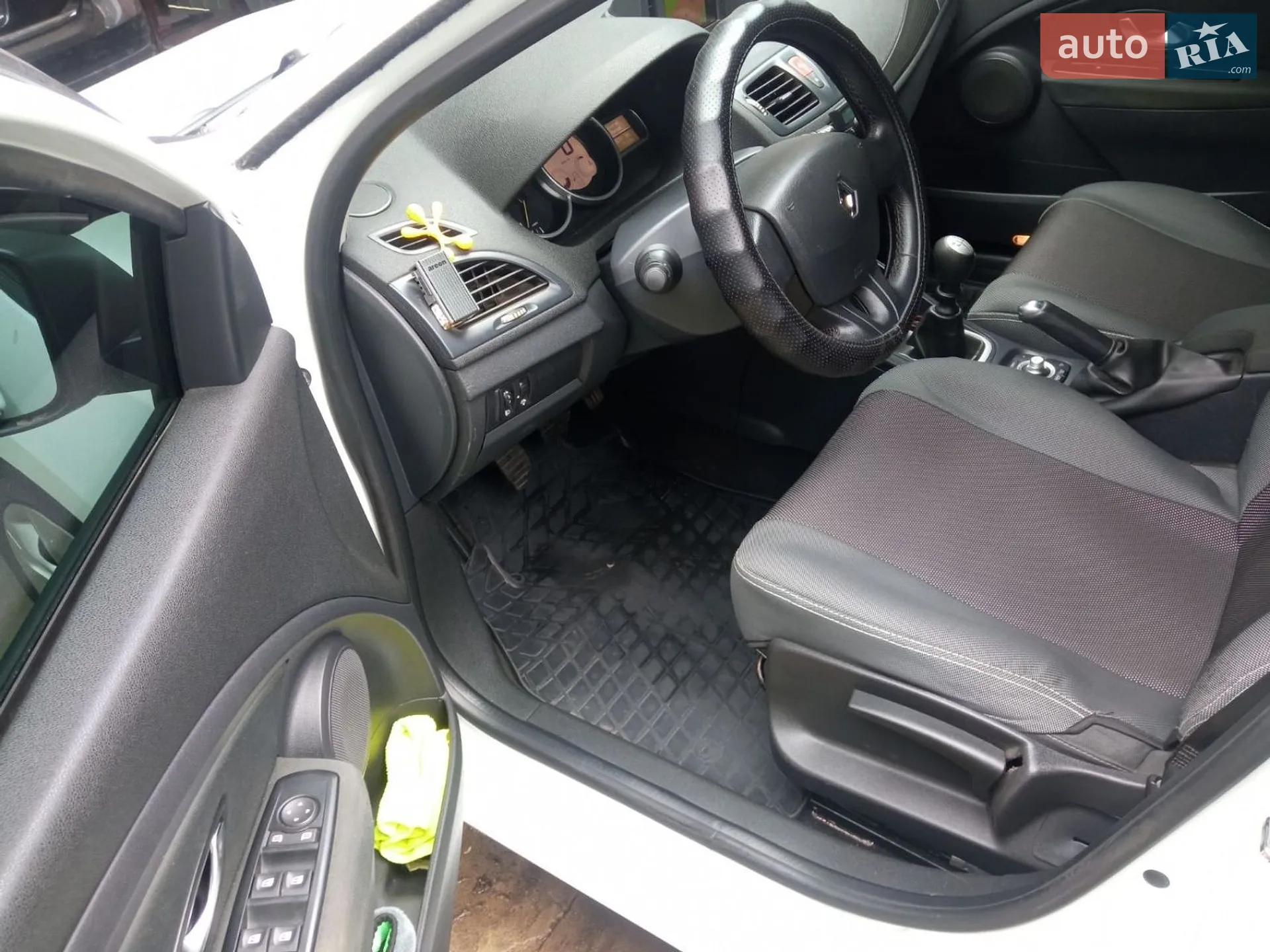 2011 Renault Megane - мініатюра 6