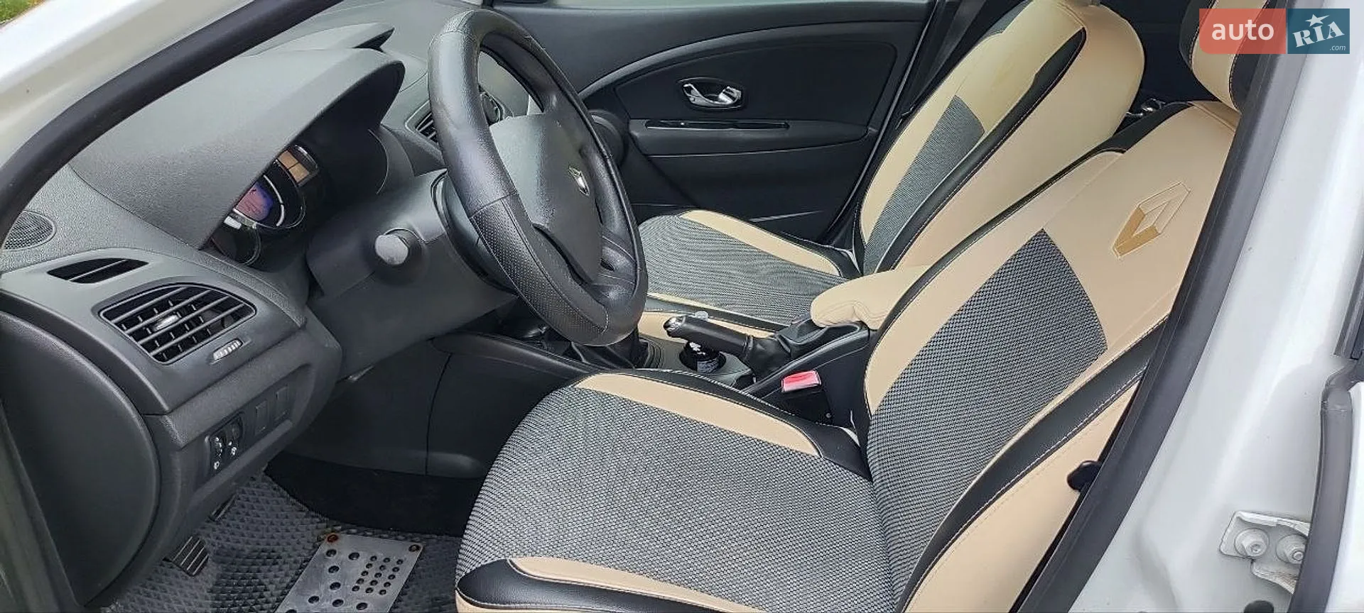 2013 Renault Megane - мініатюра 2