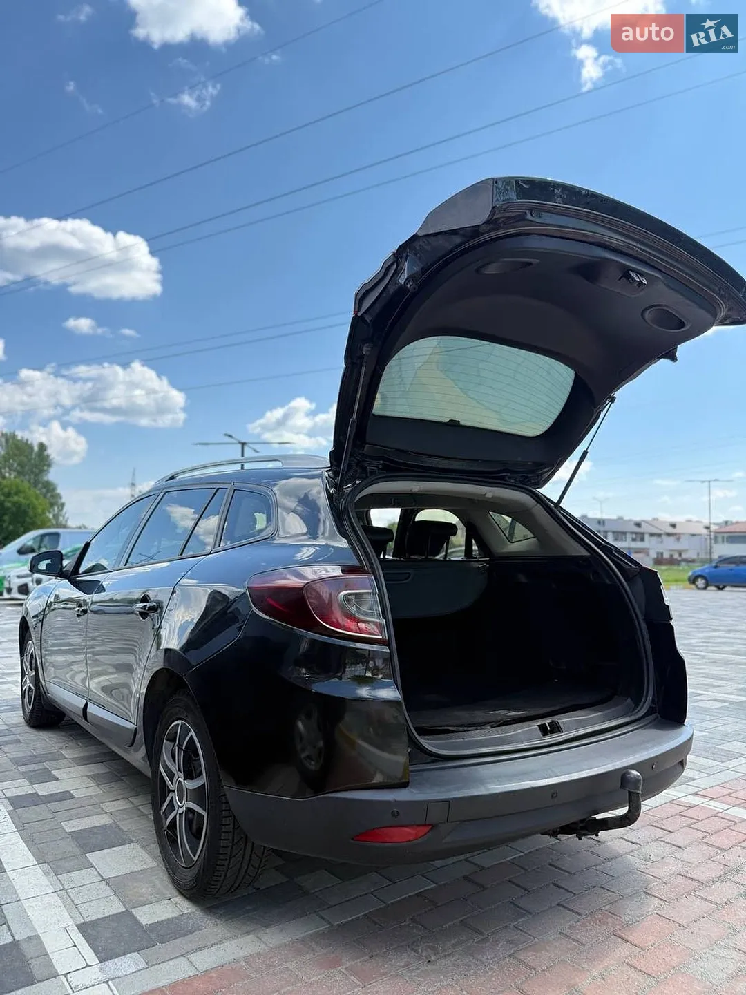 2010 Renault Megane - мініатюра 3