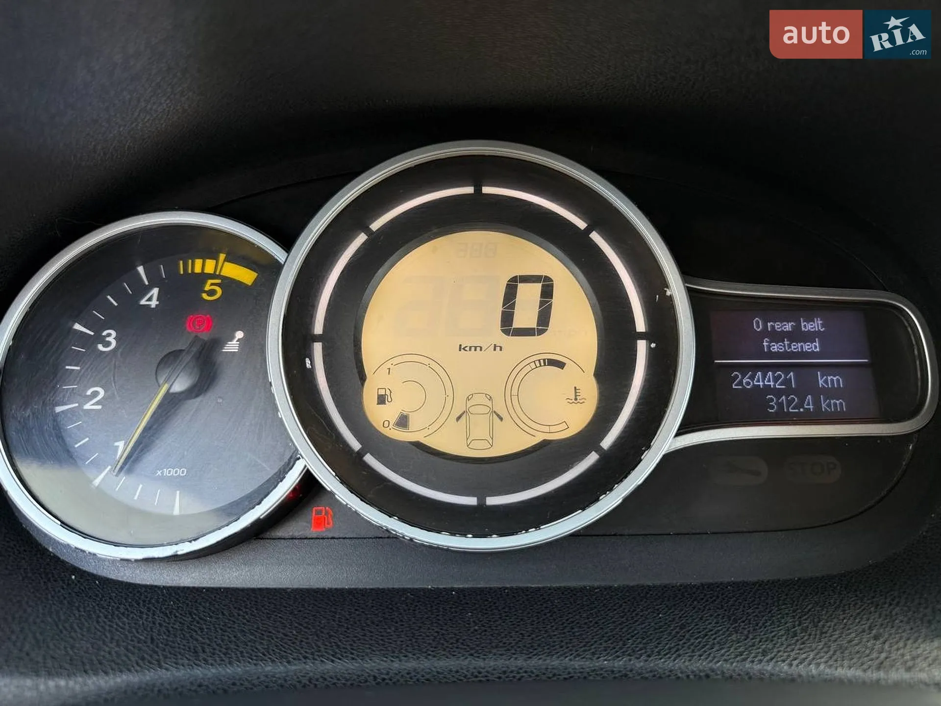 2010 Renault Megane - мініатюра 11