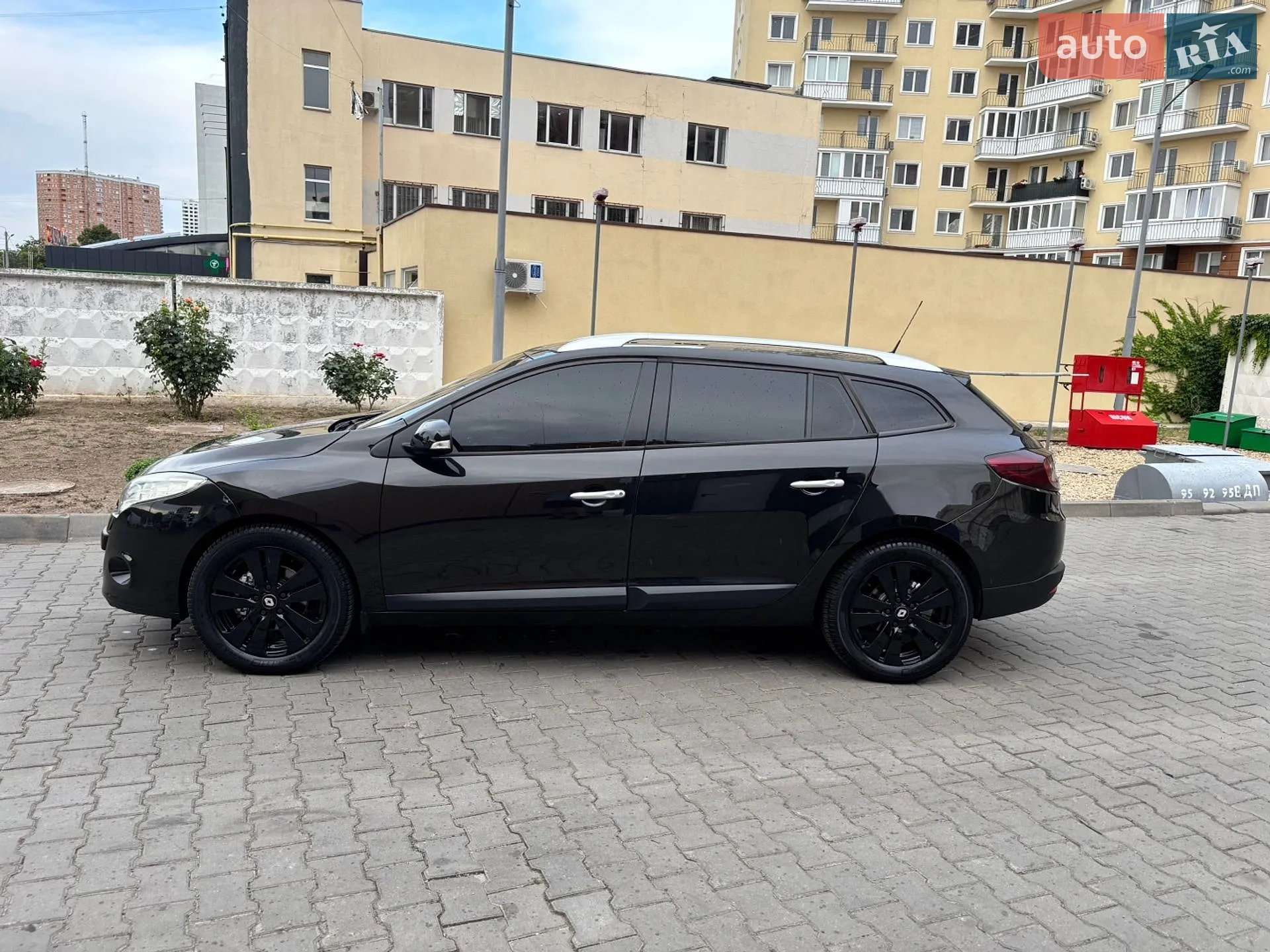 2010 Renault Megane - мініатюра 4