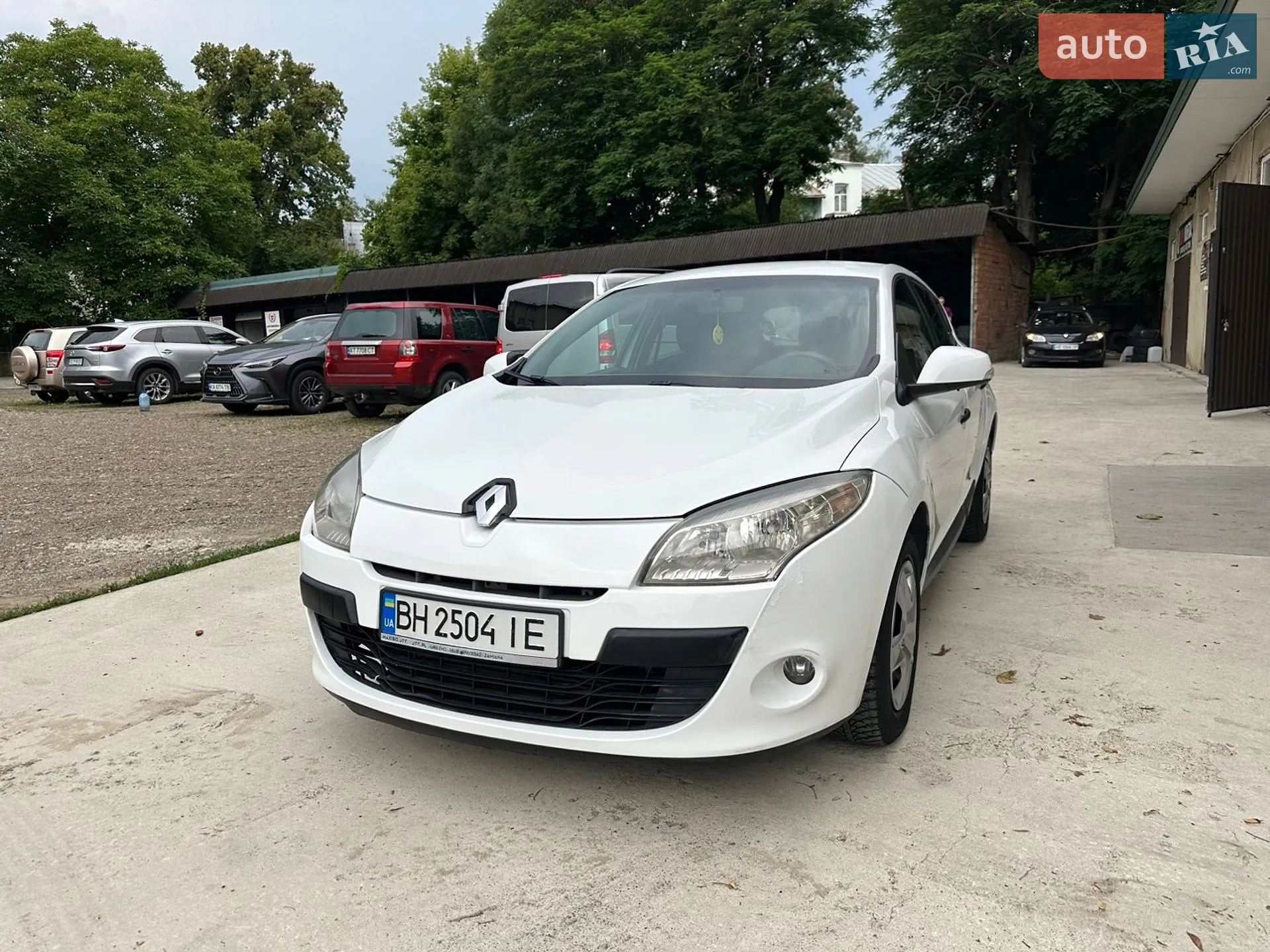 2010 Renault Megane - мініатюра 2