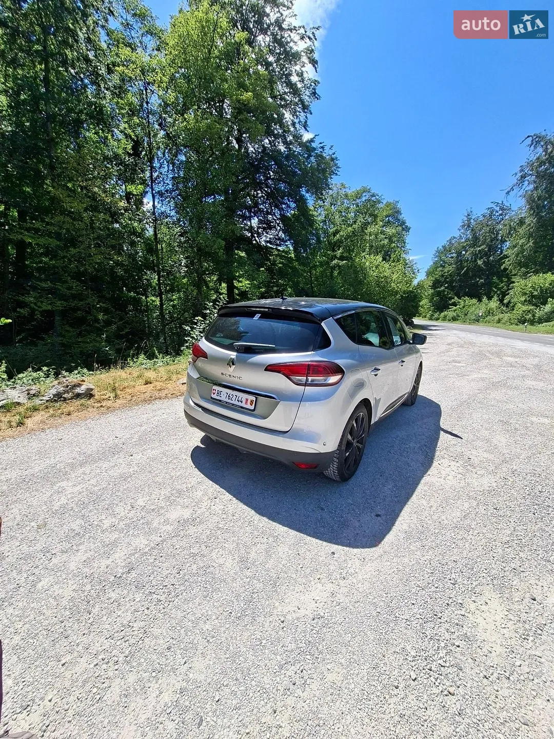 2018 Volkswagen Touareg - мініатюра 3
