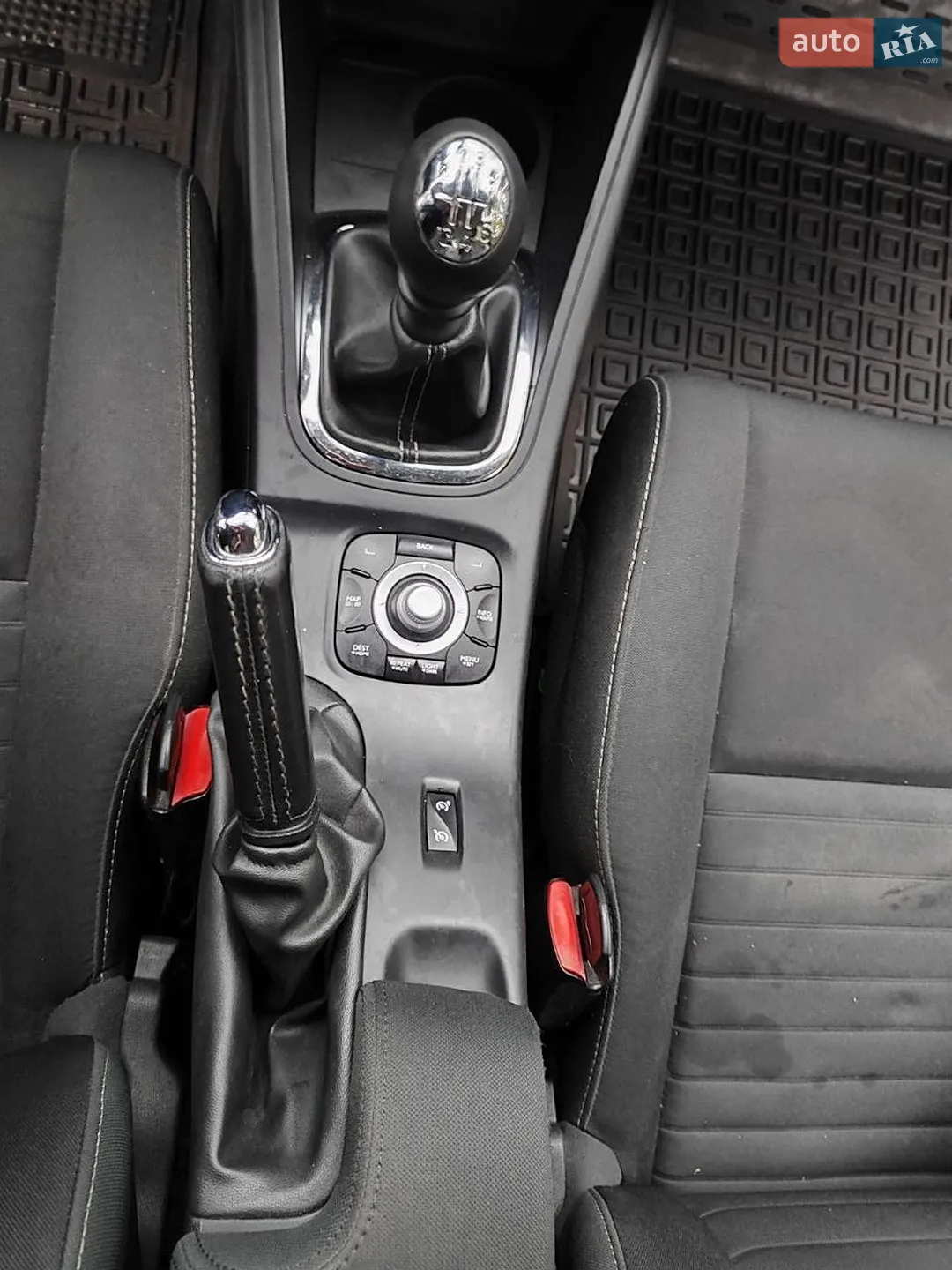 2015 Renault Megane - мініатюра 18