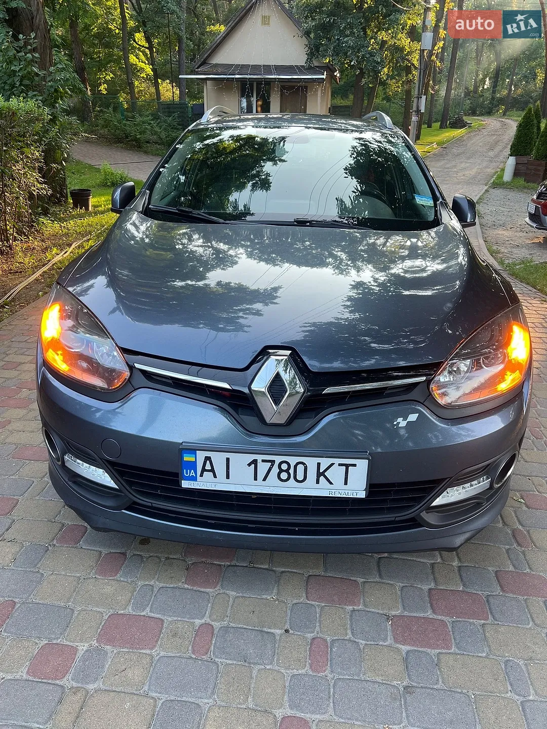 2015 Renault Megane - фото 1