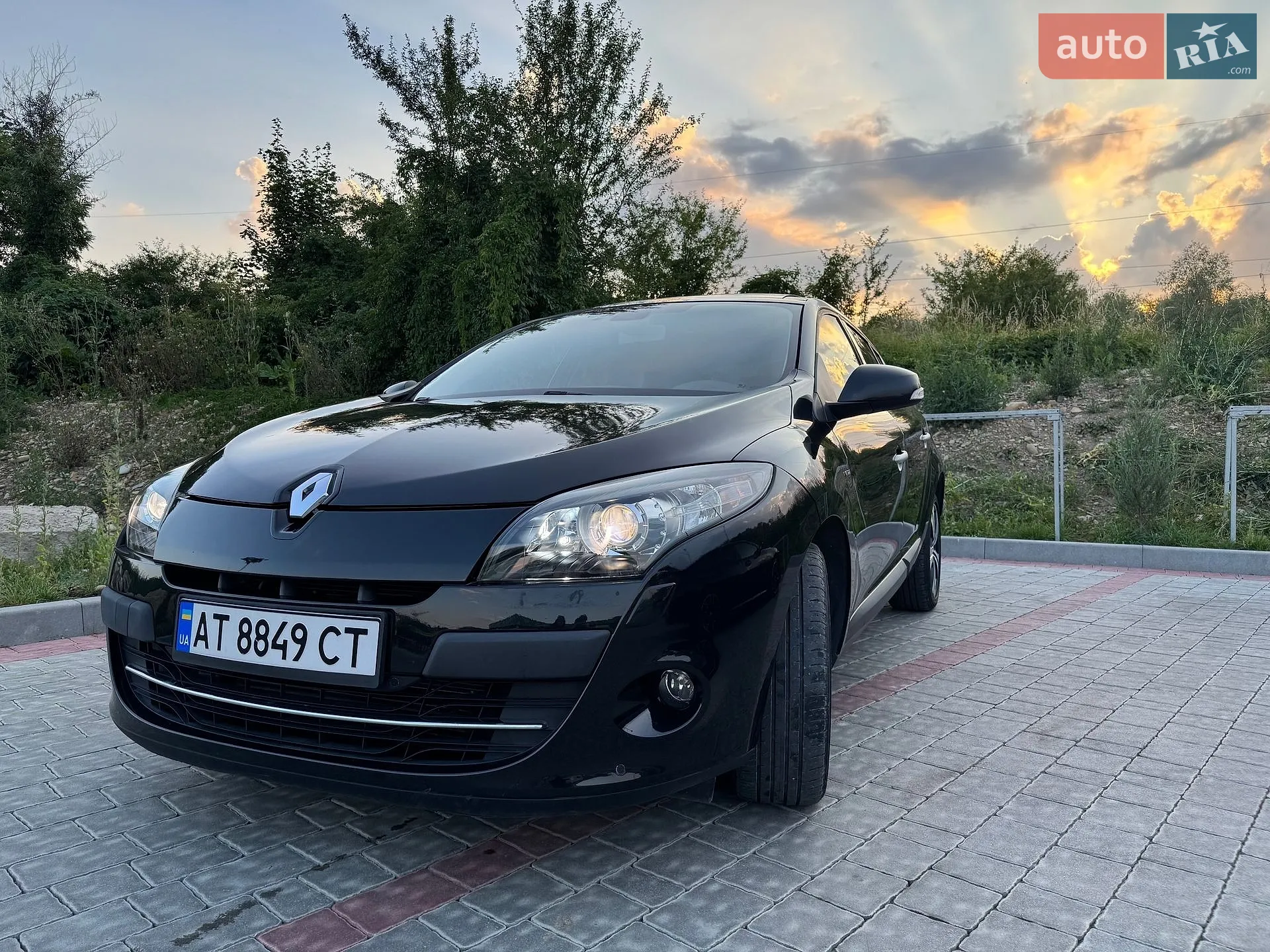 2011 Renault Megane - фото 1