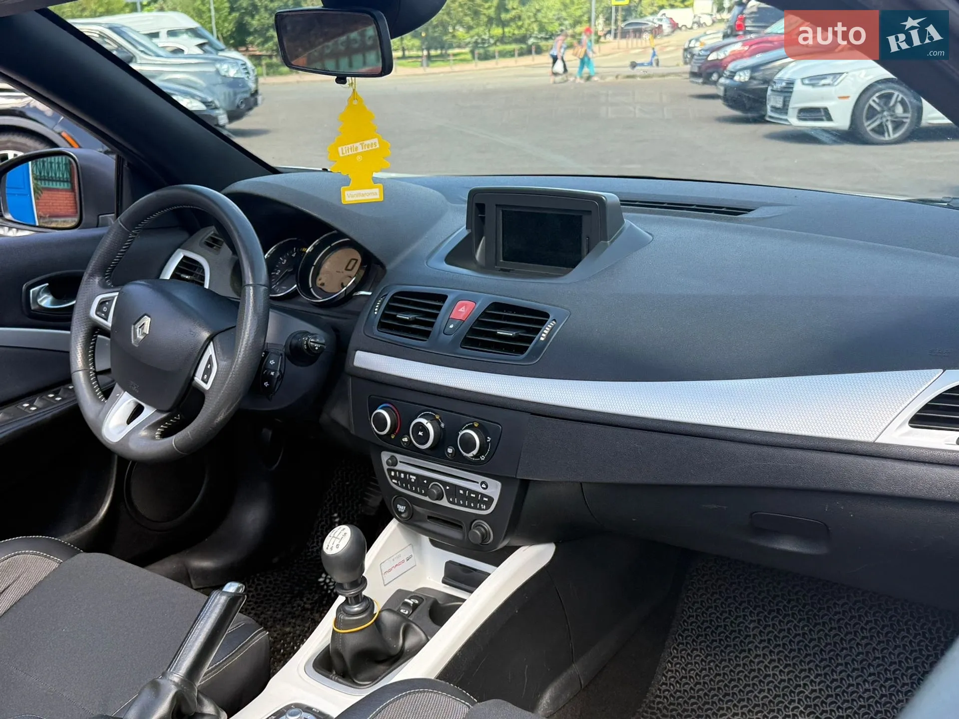 2011 Renault Megane - мініатюра 11