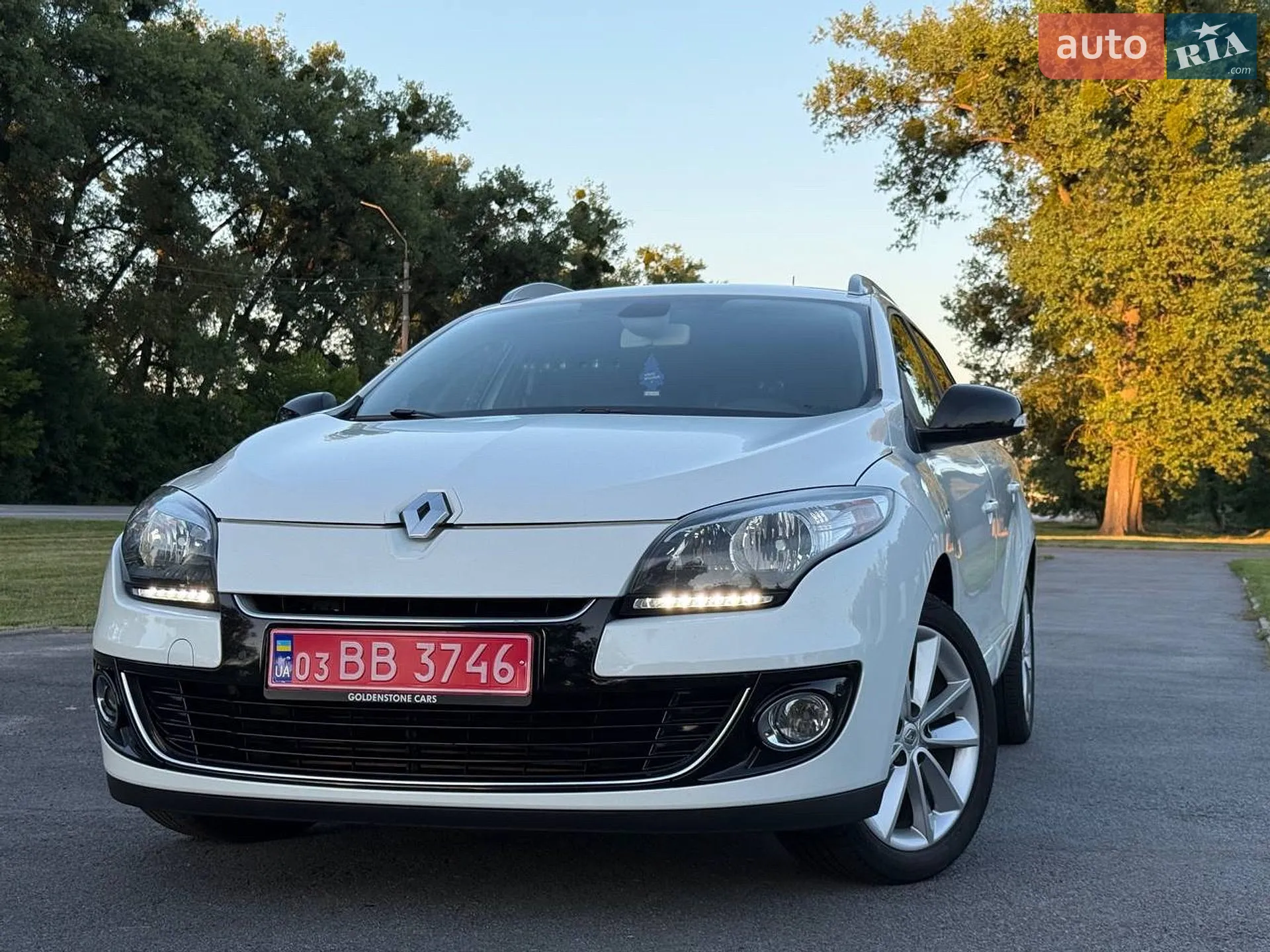 2012 Renault Megane - мініатюра 26
