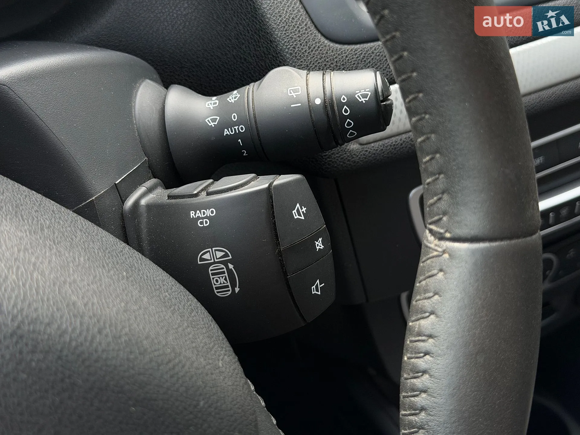 2011 Renault Megane - мініатюра 31