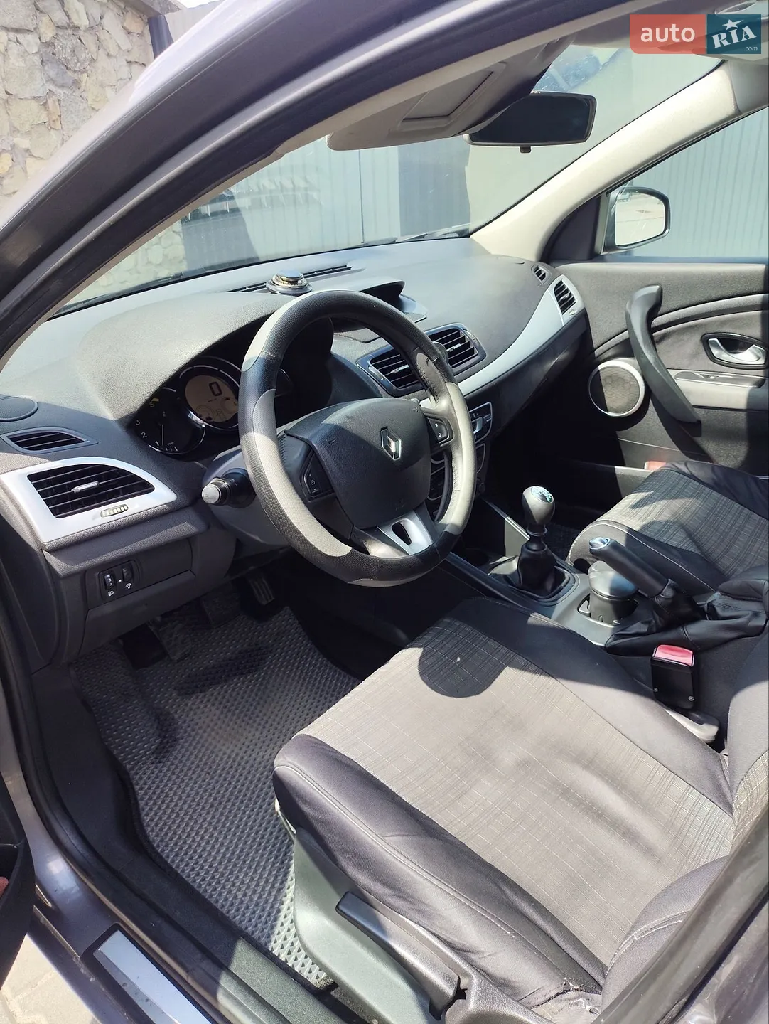 2010 Renault Megane - мініатюра 14