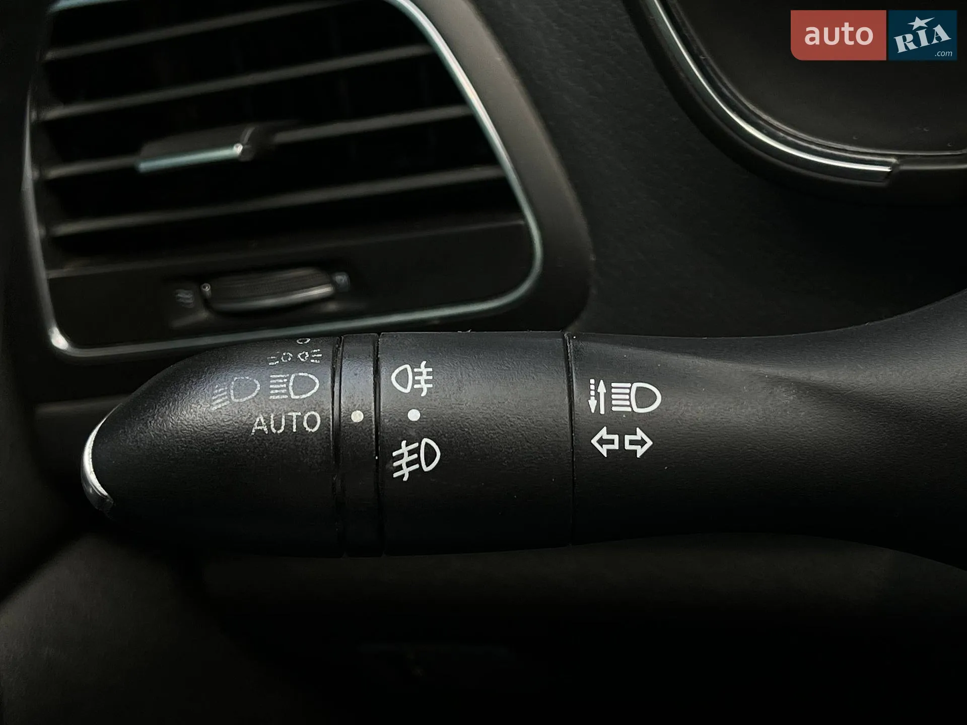 2016 Renault Megane - мініатюра 19
