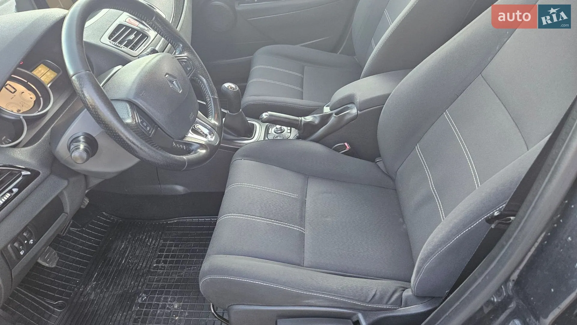 2012 Renault Megane - мініатюра 15