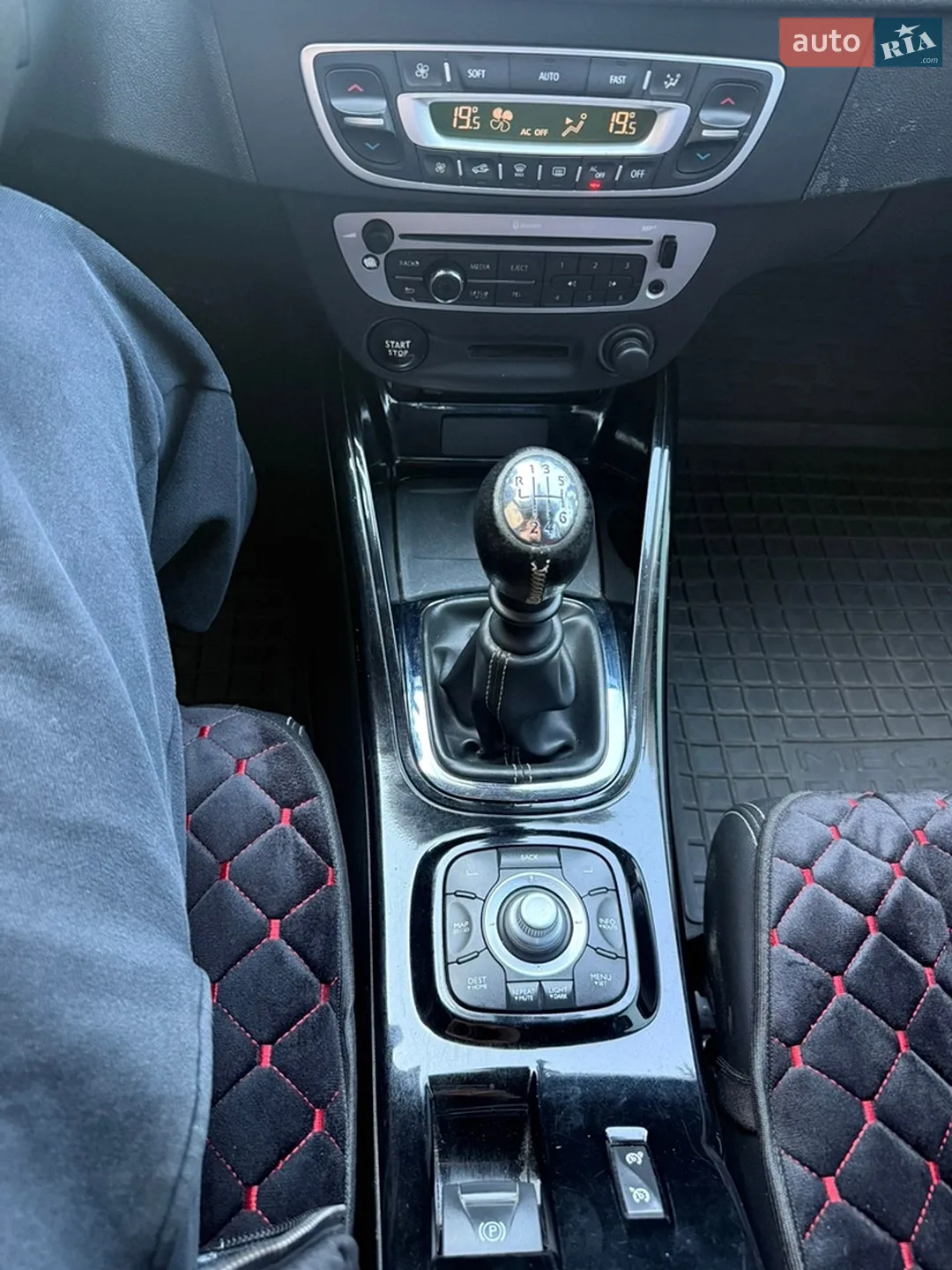 2012 Renault Megane - мініатюра 31