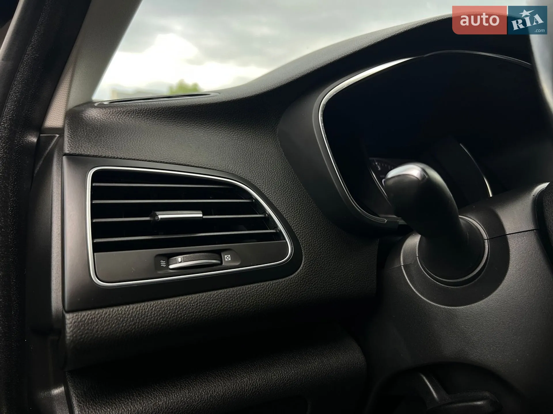 2020 Renault Megane - мініатюра 12
