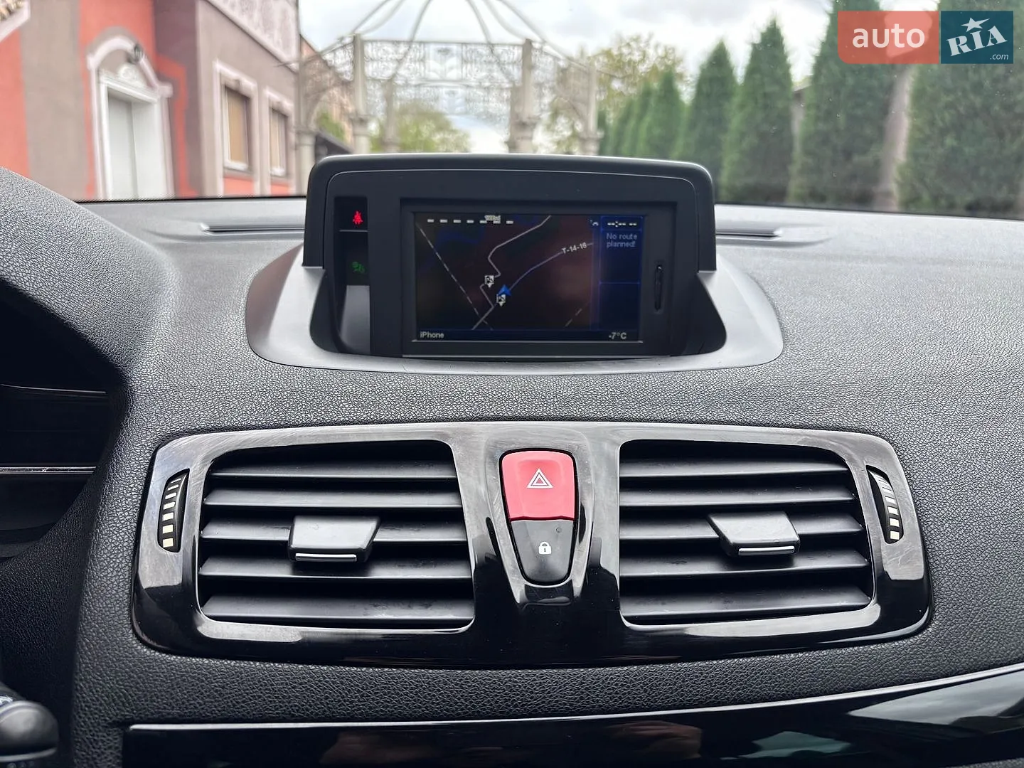2011 Renault Megane - мініатюра 153