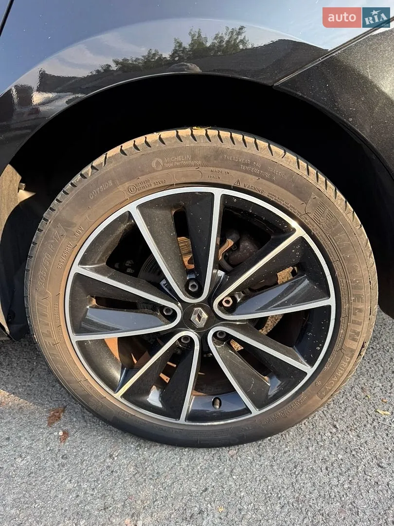 2012 Renault Megane - мініатюра 21
