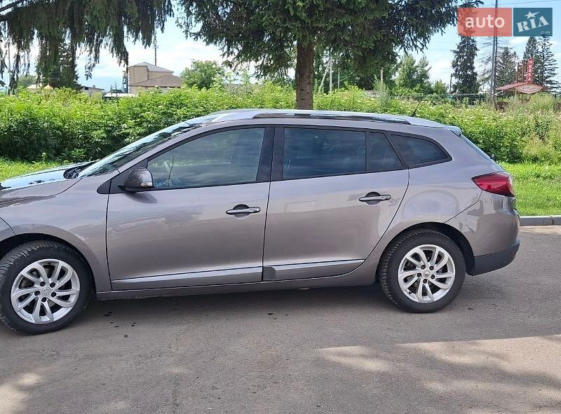 Универсал Renault Megane 2012 в Заболотове