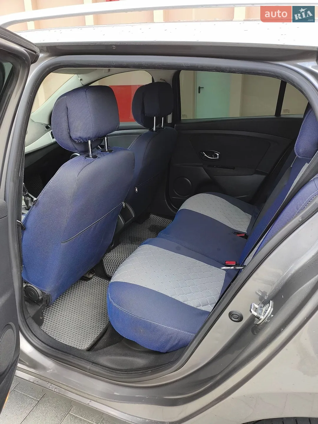 2012 Renault Megane - мініатюра 9