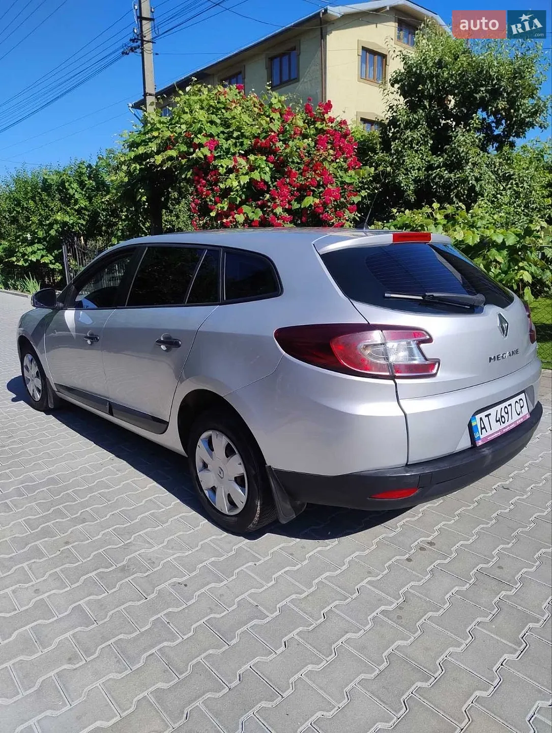 2010 Renault Megane - мініатюра 8