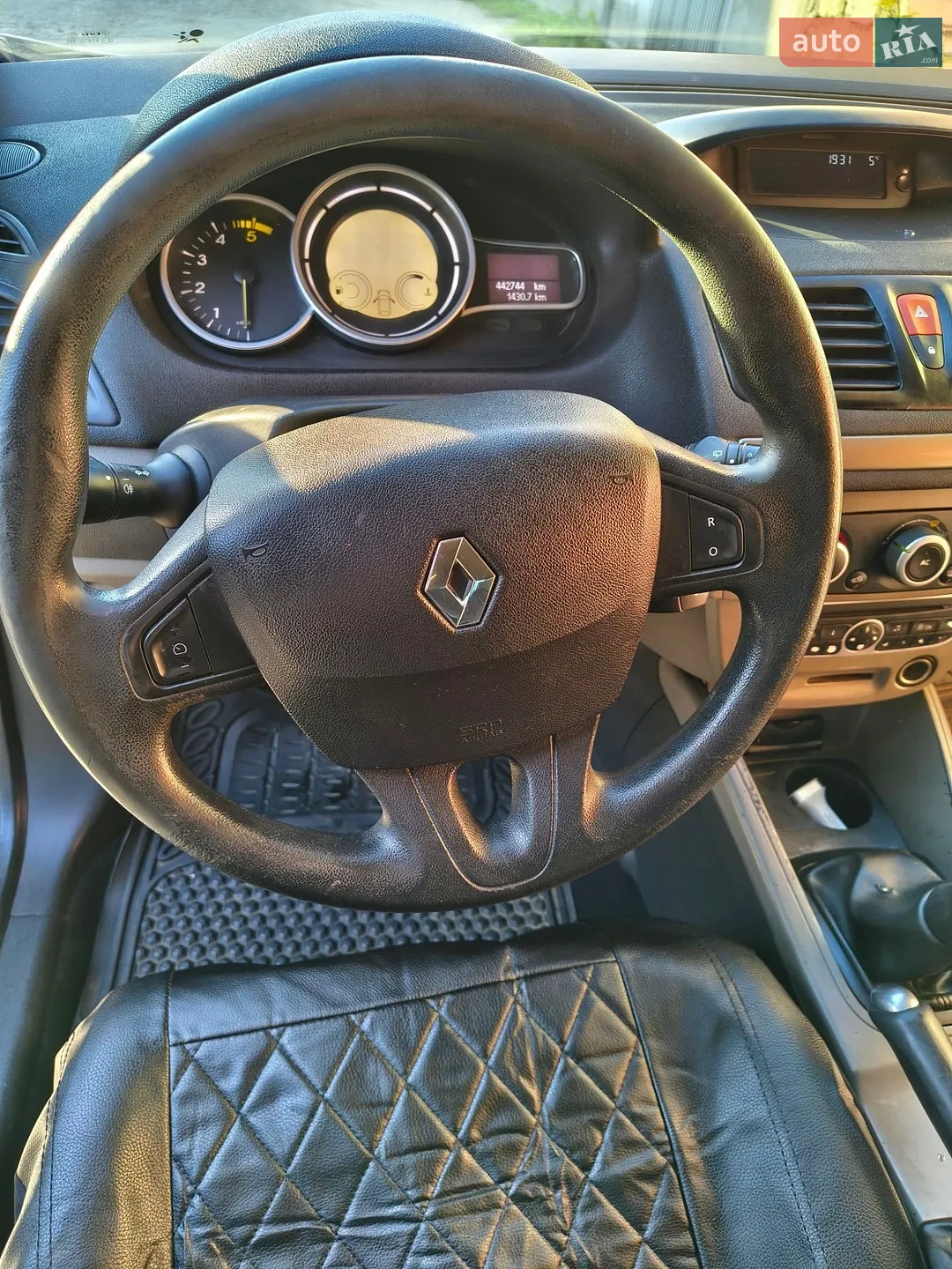 2010 Renault Megane - мініатюра 4