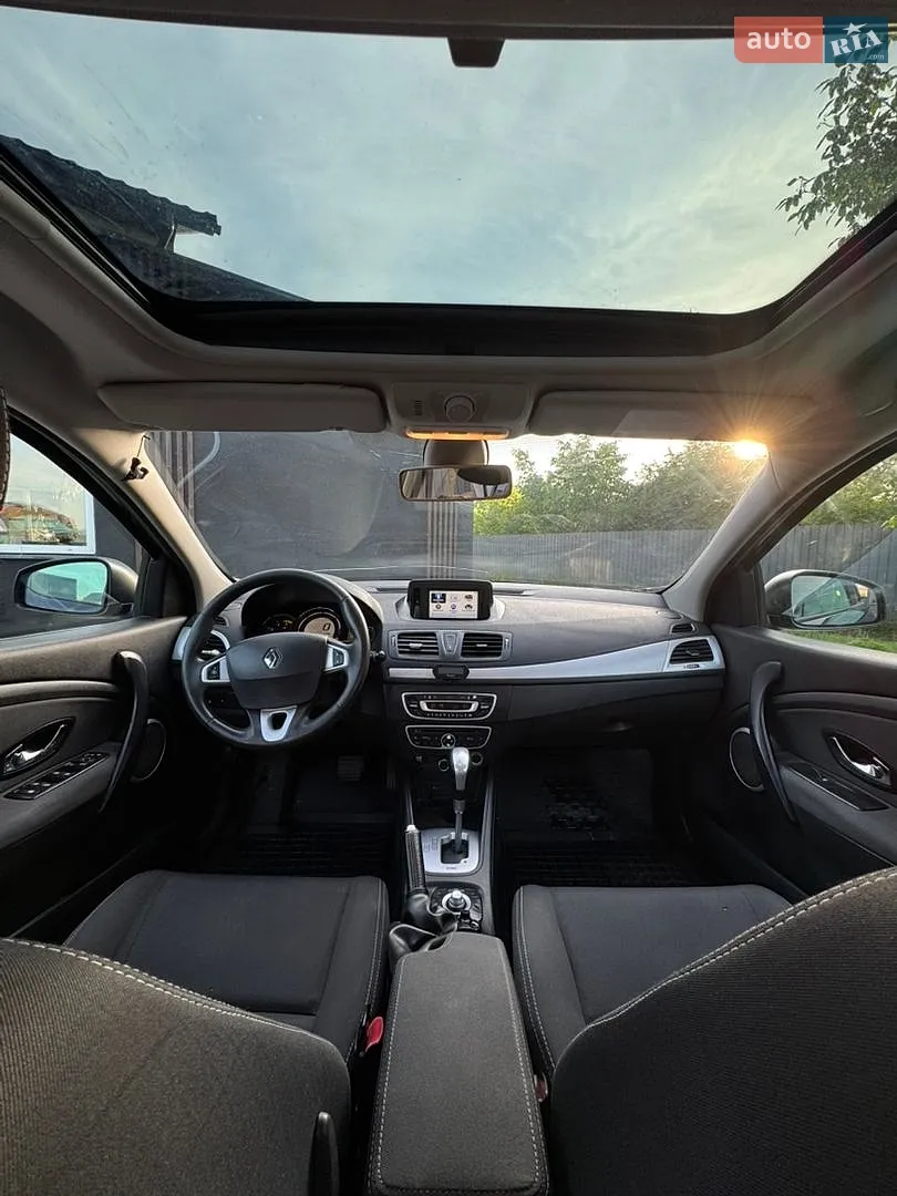 2012 Renault Megane - мініатюра 12