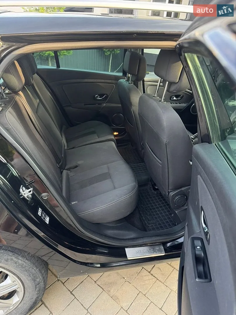 2012 Renault Megane - мініатюра 28