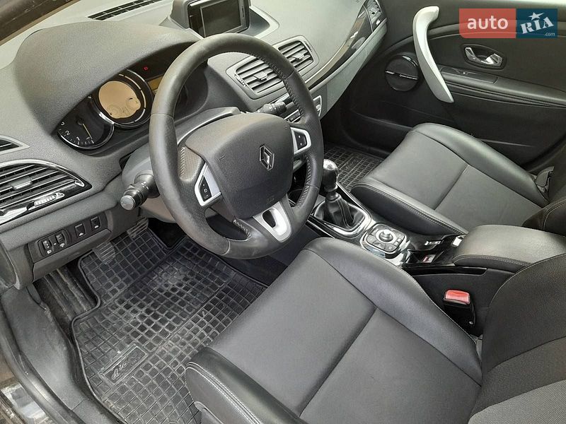 Универсал Renault Megane 2012 в Тлумаче