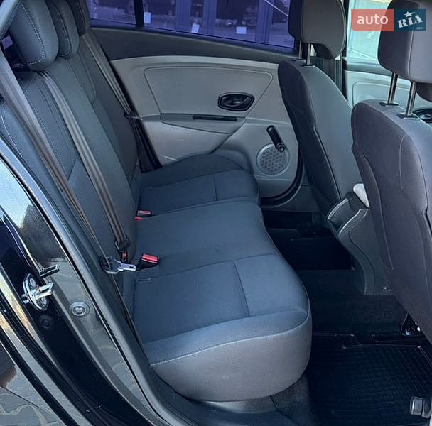 Універсал Renault Megane 2012 в Тернополі фото 19 Універсал Renault Megane 2012 в Тернополі