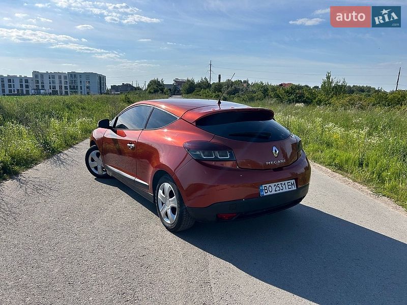 Купе Renault Megane 2009 в Тернополе