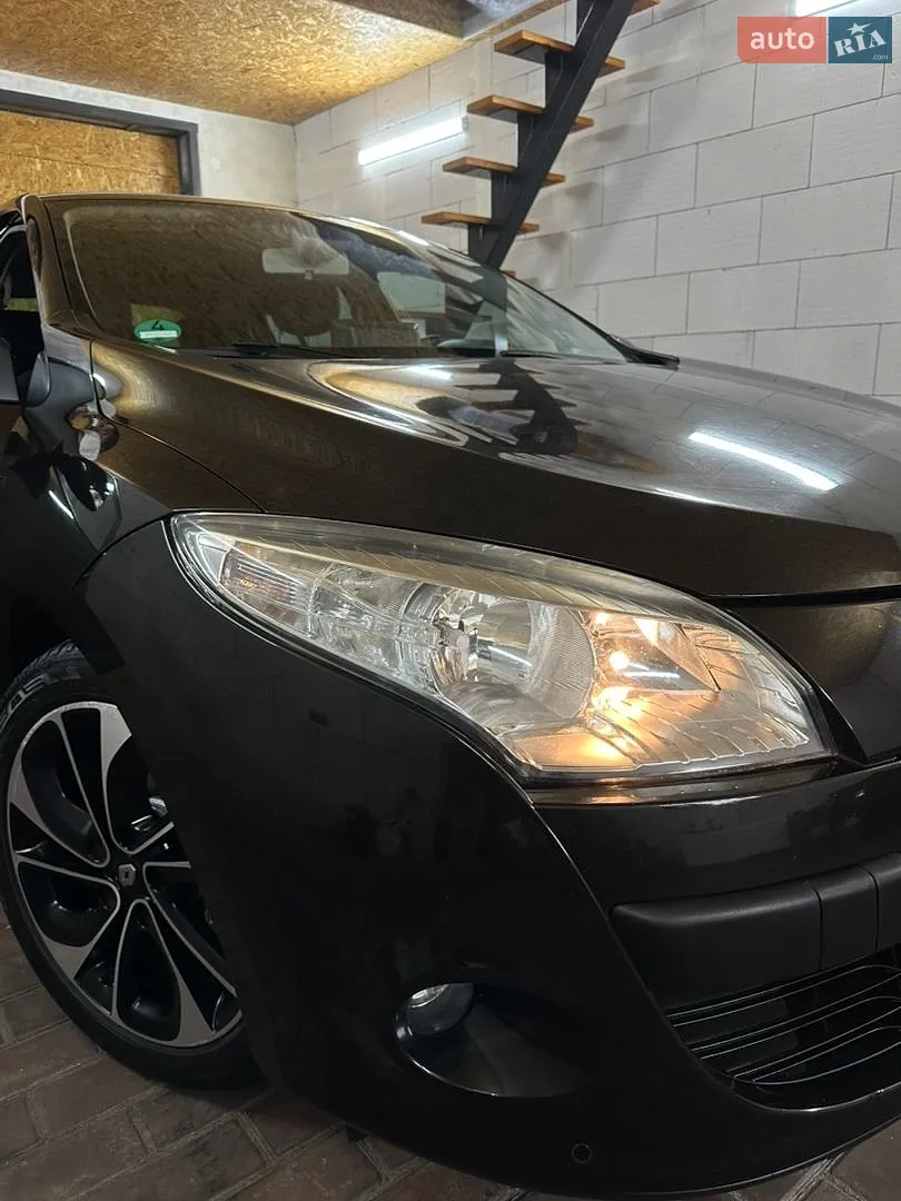 2010 Renault Megane - мініатюра 44