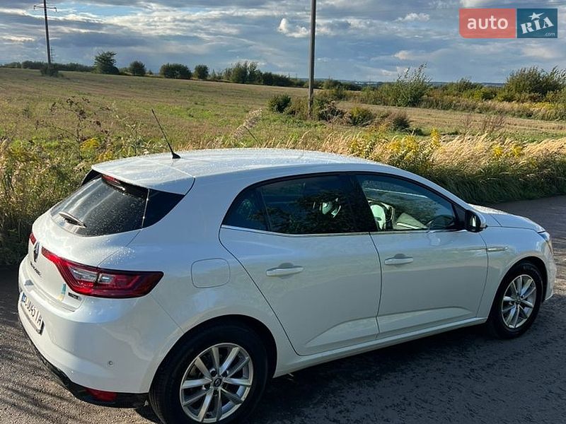 Хэтчбек Renault Megane 2017 в Львове
