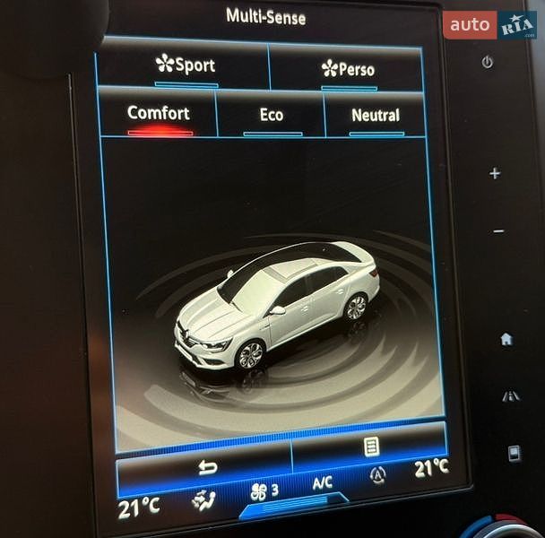 Седан Renault Megane 2017 в Киеве