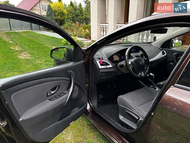 Универсал Renault Megane 2014 в Черновцах