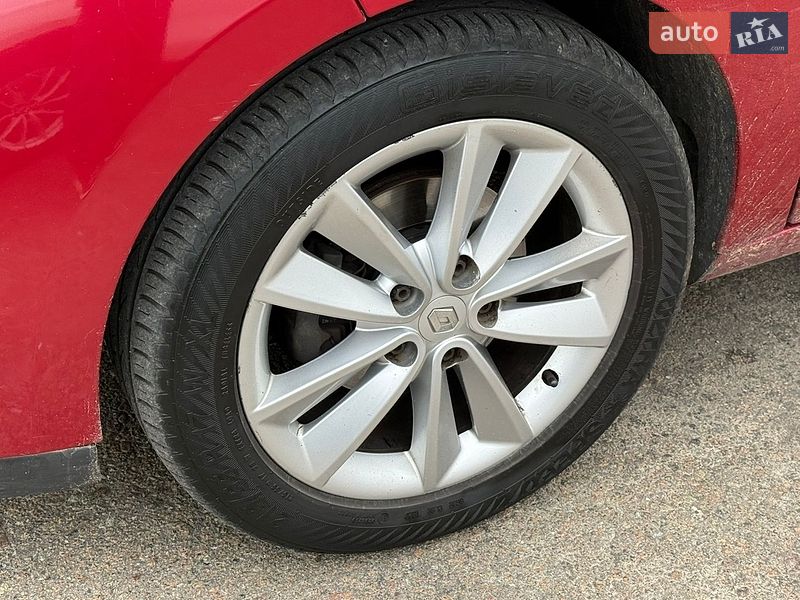 Хэтчбек Renault Megane 2013 в Киеве
