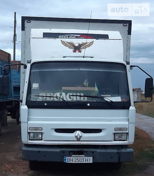 Грузовой фургон Renault Midliner 1999 в Измаиле