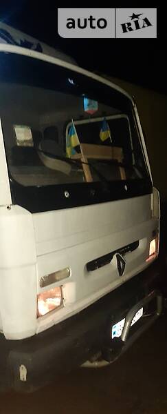 Грузовой фургон Renault Midliner 1999 в Измаиле