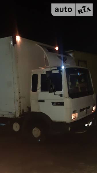 Грузовой фургон Renault Midliner 1999 в Измаиле