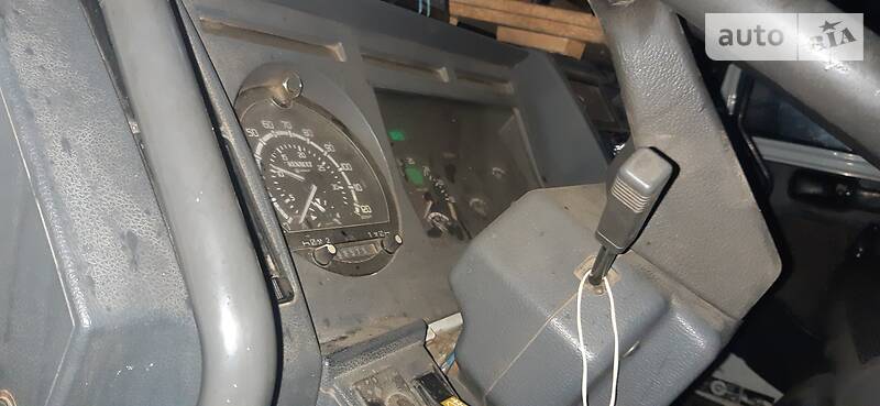 Грузовой фургон Renault Midliner 1999 в Измаиле