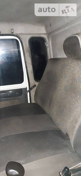 Грузовой фургон Renault Midliner 1999 в Измаиле
