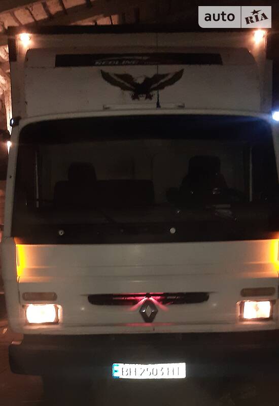 Грузовой фургон Renault Midliner 1999 в Измаиле